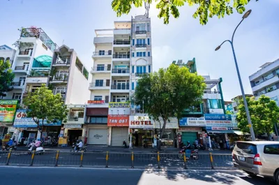 Lam Sơn Hotel 3 Tháng 2 – Fotos 4