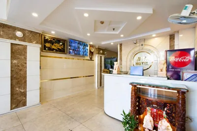 Lam Sơn Hotel 3 Tháng 2 – Fotos 5